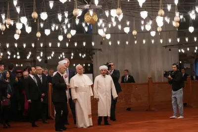 Pope visits Istanbul’s Blue Mosque, but does not pray, as he focuses on unifying Christians