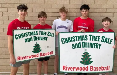 Riverwood baseball sells Christmas trees to support team